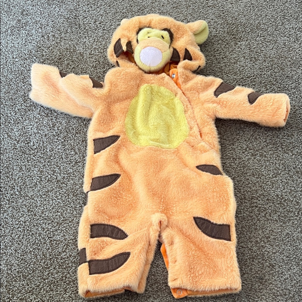 Pottery Barn Kids Infant Tigger Costume